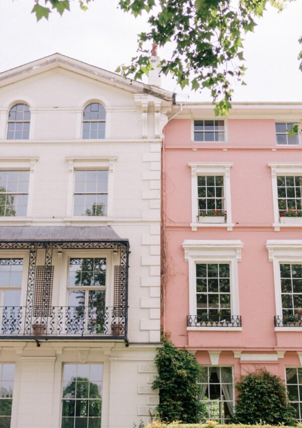 Exploring Primrose Hill, London | Sparkle & Bright